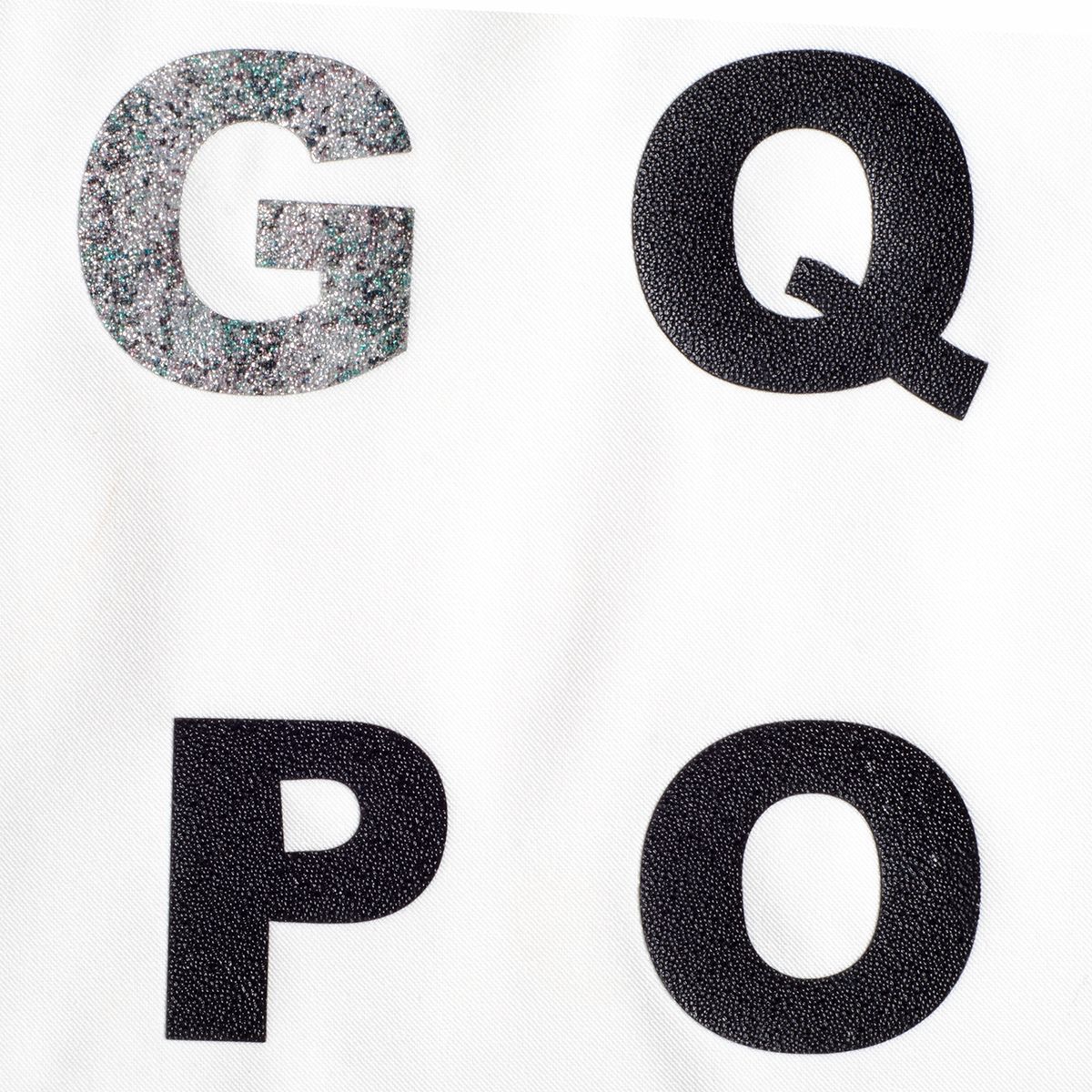 水钻厂家直供玻璃珠背胶水钻烫钻 潮牌服饰贴钻 背胶字母烫钻烫图