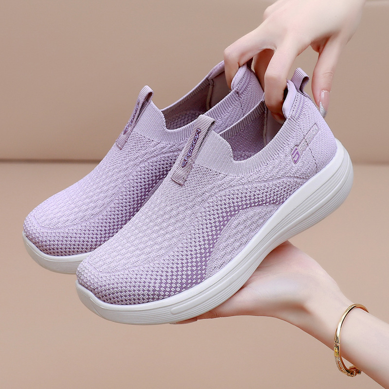 Women's Shoes Spring New Style Breathable Fly-Knit Casual Sports Lightweight Slip-On Shoes Women's Soft-Soled Fashionable Versatile Mom Shoes Women's Shoes Spring New Style Breathable Fly-Knit Casual Sports Lightweight Slip-On Shoes Women's Soft-Soled Fashionable Versatile Mom Shoes