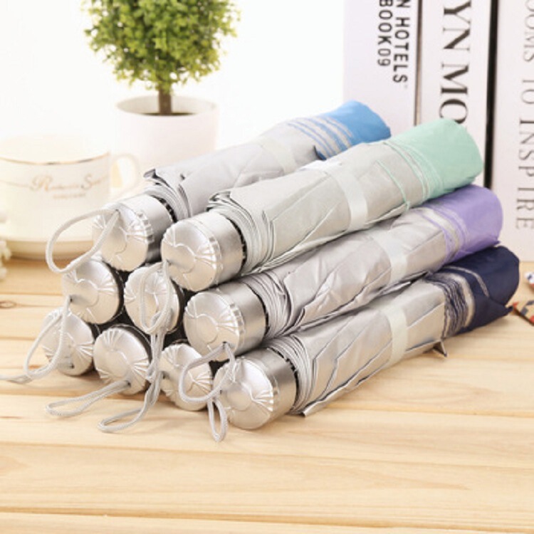 Factory Direct Sales Wholesale 10-Bone Large Size 70% off Silver-Coated Umbrella Business Umbrella Sun Umbrella Rain Umbrella Custom Printed Logo