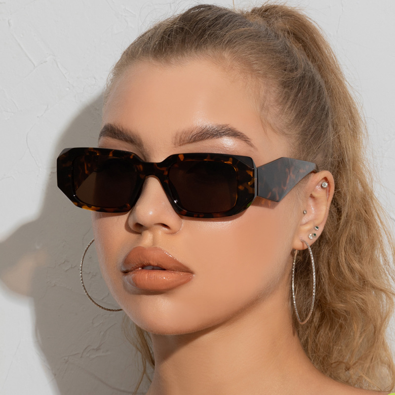 Square Glasses Style Outdoor Occasion Geometric Pattern Fashion Simple Style Geometric PC UV400 Protection Square Full Frame Women's Sunglasses