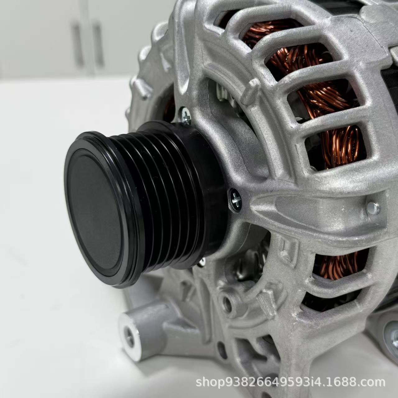 Suitable for Mercedes-Benz Generator A0009061503 A0009060922 0125711119 Auto Parts