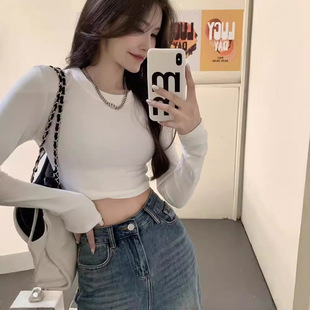 40֧���������U�ն̿�¶��T��Ů��ɫ�A�I�����L��ȴ�o�������