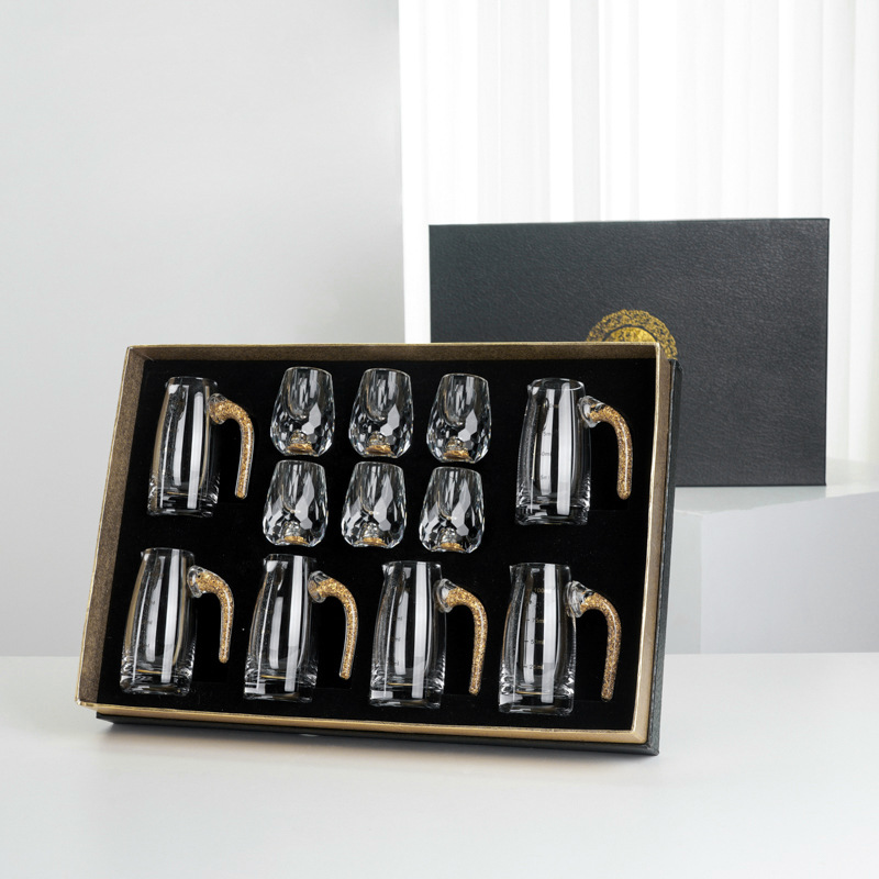 Fábrica diamante hoja de oro vino blanco vidrio hogar traje cristal separador de vino una taza de espíritus de vidrio de gama alta caja de regalo