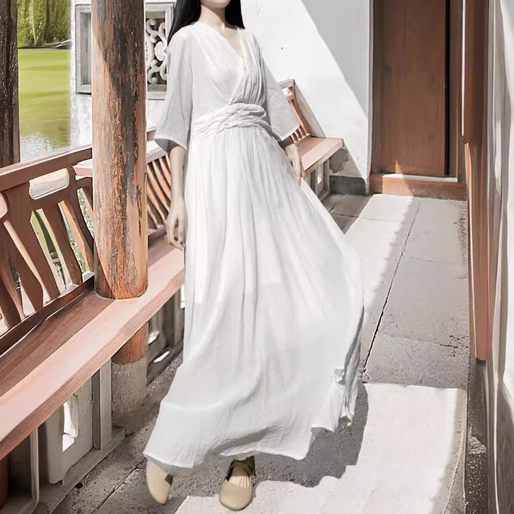 梅子青时 素锦 棉麻气质收腰高级感白色连衣裙 复古V领大摆仙女裙