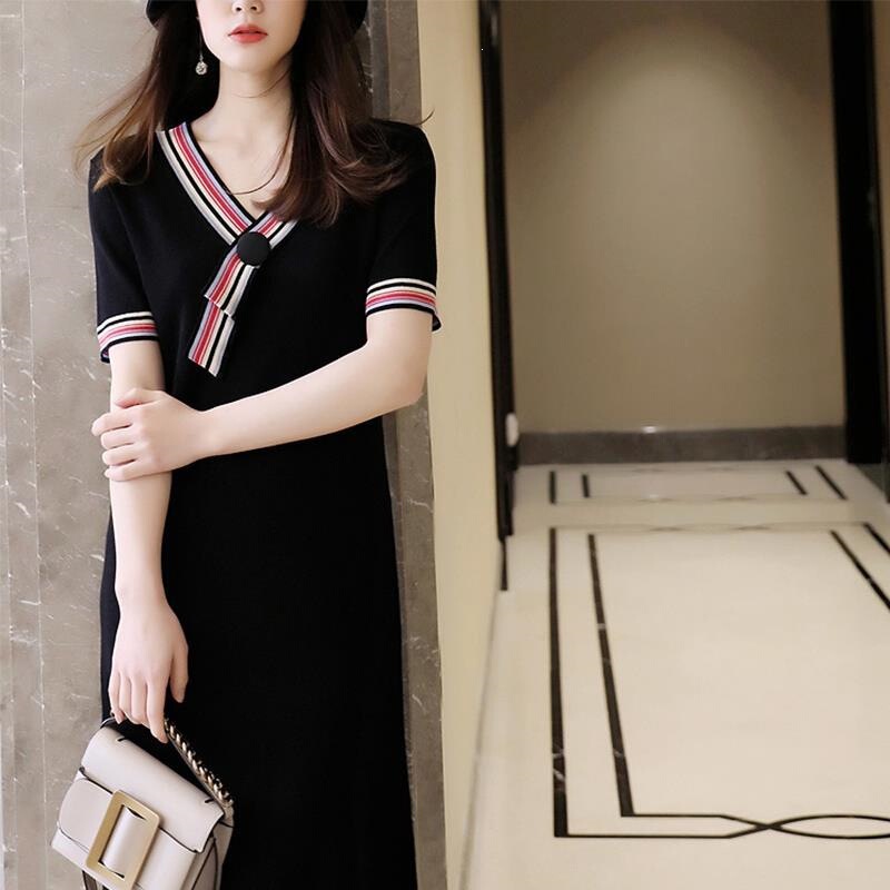 2022 Summer New Style Hepburn-Style Elegant Double V-Neck Straight-Cut Silk-Blend Knit Mid-Length Waist-Cinching Dress 2022 Summer New Style Hepburn-Style Elegant Double V-Neck Straight-Cut Silk-Blend Knit Mid-Length Waist-Cinching Dress