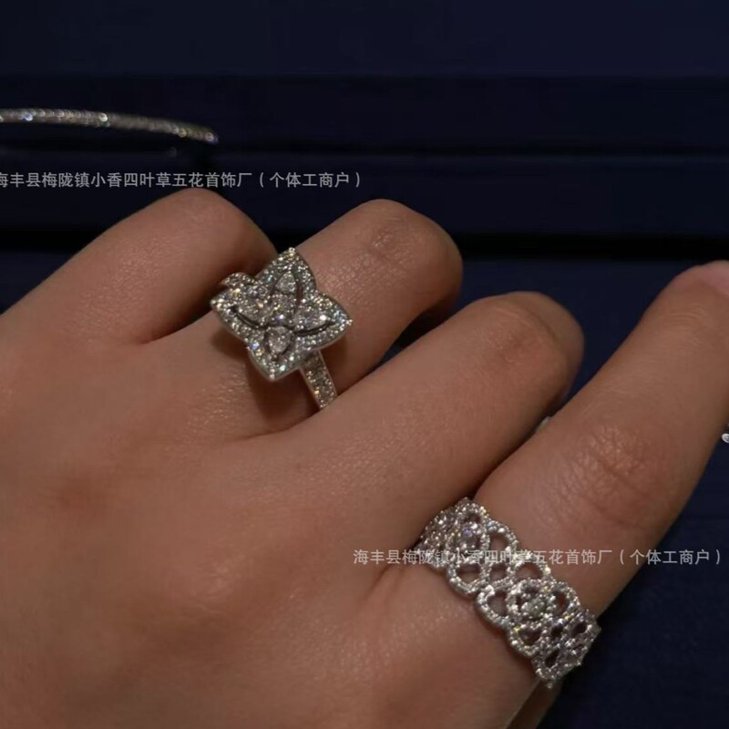戴尔比家新品满钻镂空莲花戒指简约法式轻奢高级感四角星百搭指环|undefined