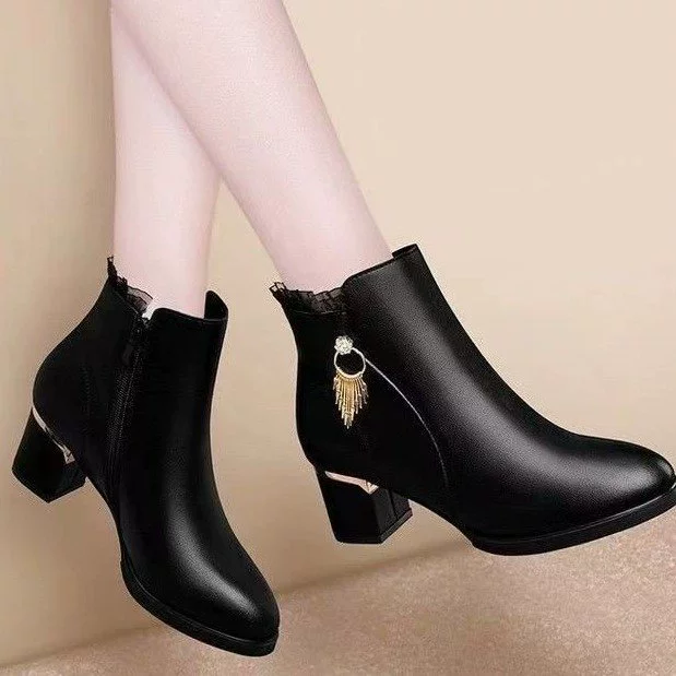 Толстые каблуки французские маленькие короткие сапоги дети 2024 новые круглые головы Мартин лодыжки и голые сапоги среднего и высокого каблуки обувь мама женские сапоги