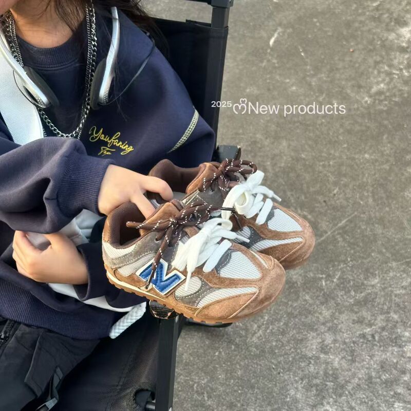 心爱足2025秋季新款复古N字拼色男童鞋休闲鞋网面透气女童德训鞋|undefined