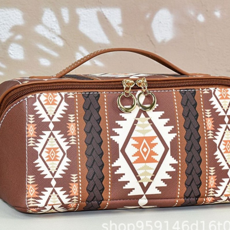 In-stock Bohemian ethnic style PU leather waterproof handbag makeup bag toiletry bag travel multi-functional multi-pocket women's bag