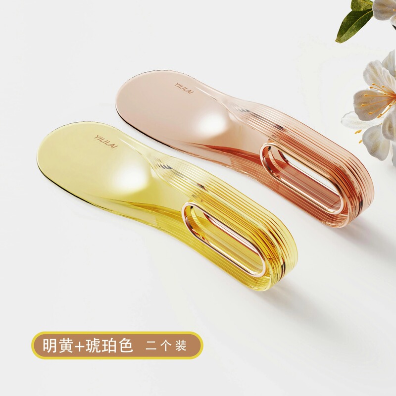 シーツの神器を敷いてベッドを塞いでシーツを交換して固定器を整理します。|undefined