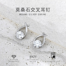 925���y���Ů��С���OӋ������p�ݸ߼��ж��2025�¿���