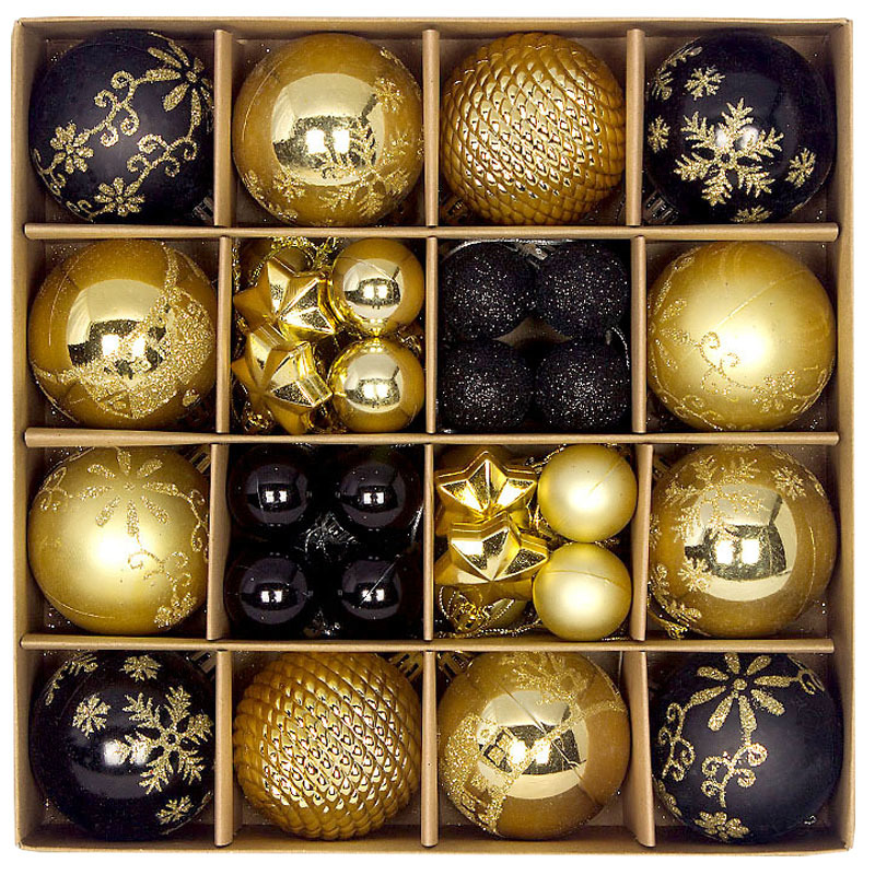 Beautifully Crafted Ornaments