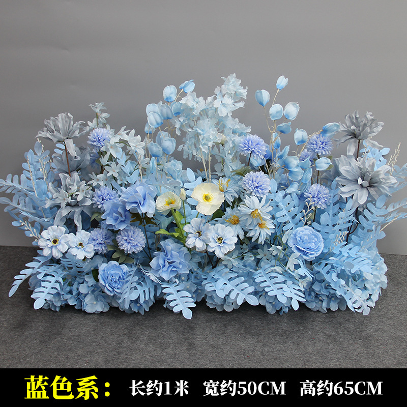 新商品の結婚祝いの大きいタイプの花を並べて絹の花の完成品の装飾をシミュレーションします。|undefined