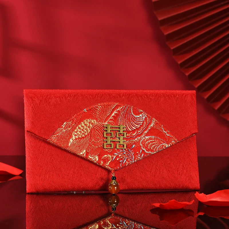 Wedding red envelope wedding new Chinese retro creative personality red envelope red envelopes red envelope bag is a sealing 10,000 yuan to wholesale