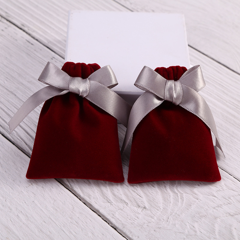Cute Simple Style Bow Knot Flannel Jewelry Packaging Bags display picture 7