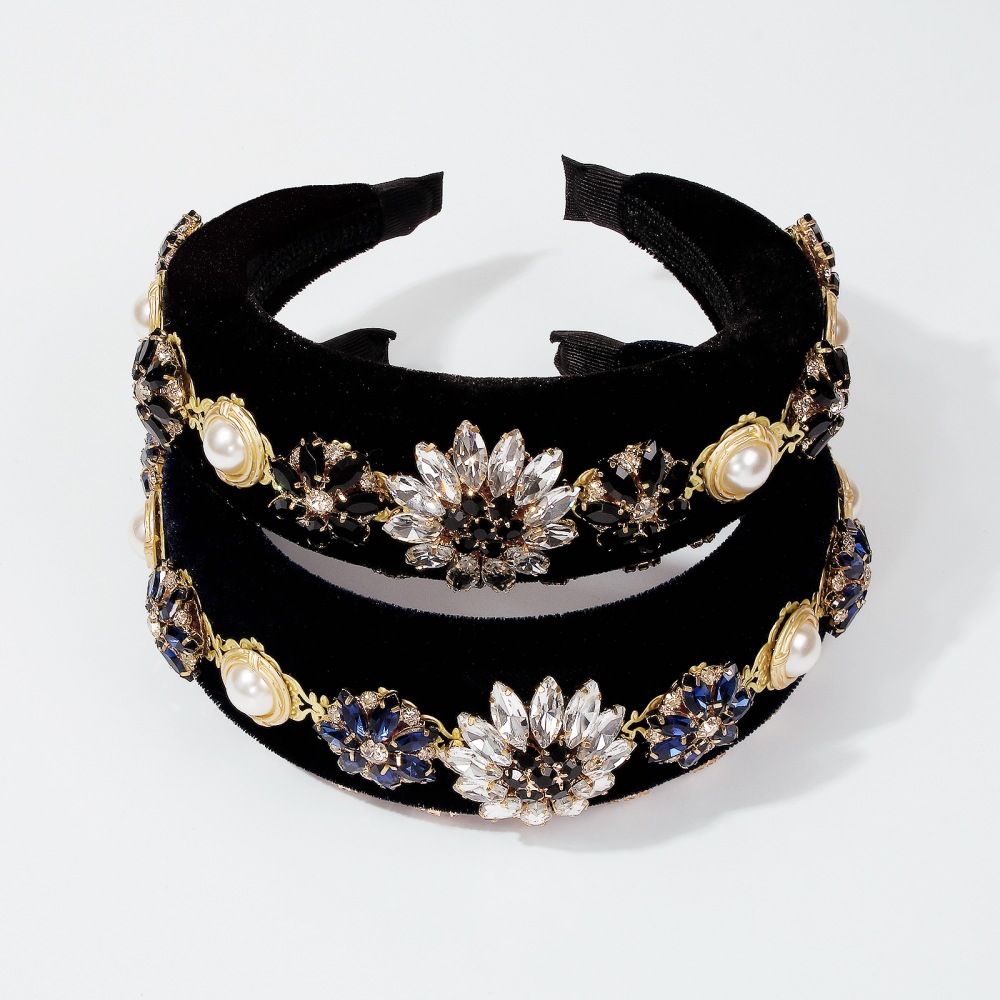 Baroque Palace Style Exaggerated Thick Sponge Headband Full Of Diamond Flower Hair Accessories display picture 1