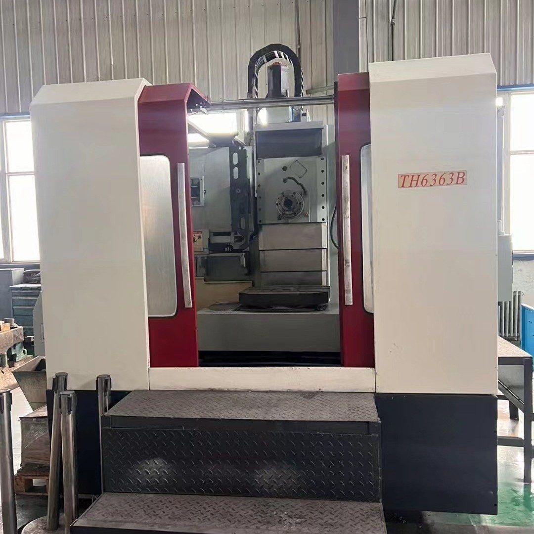 转让二手新瑞TH6363B卧式加工中心工作台高度1.1米