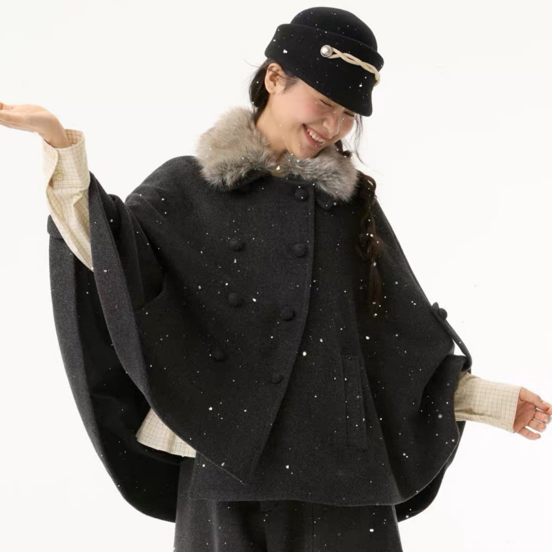 Saotome Keiko 'Grey Series' retro detachable fur collar wool double-breasted cape coat