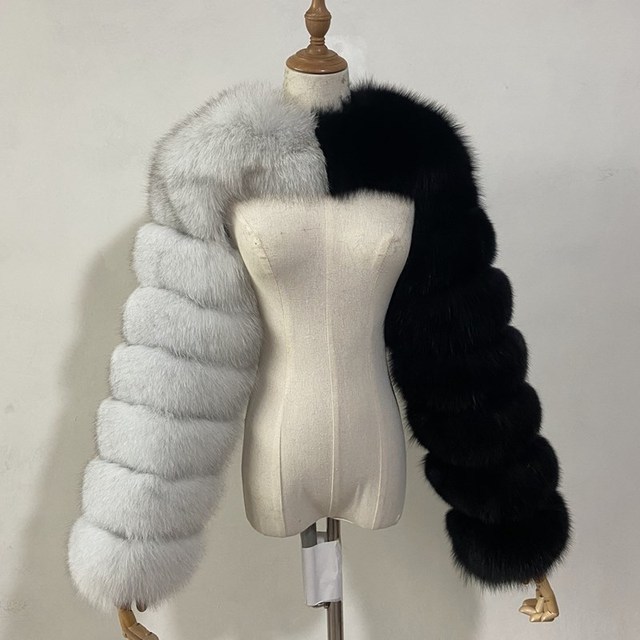 Autumn and Winter New Artificial Fur Imitation Fox Fur  Ultra Short Faux Fur Coat Women in Fuzzy Coats