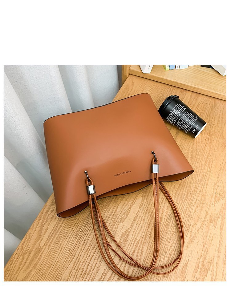 Stylish Tote Design
