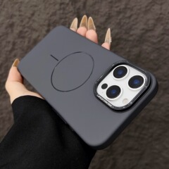 iPhone17対応、クロスボーダー対応、マットな肌触り、細い円形マグネット吸着式スマホケース、Apple16対応、無地PC素材、耐衝撃、高級感
