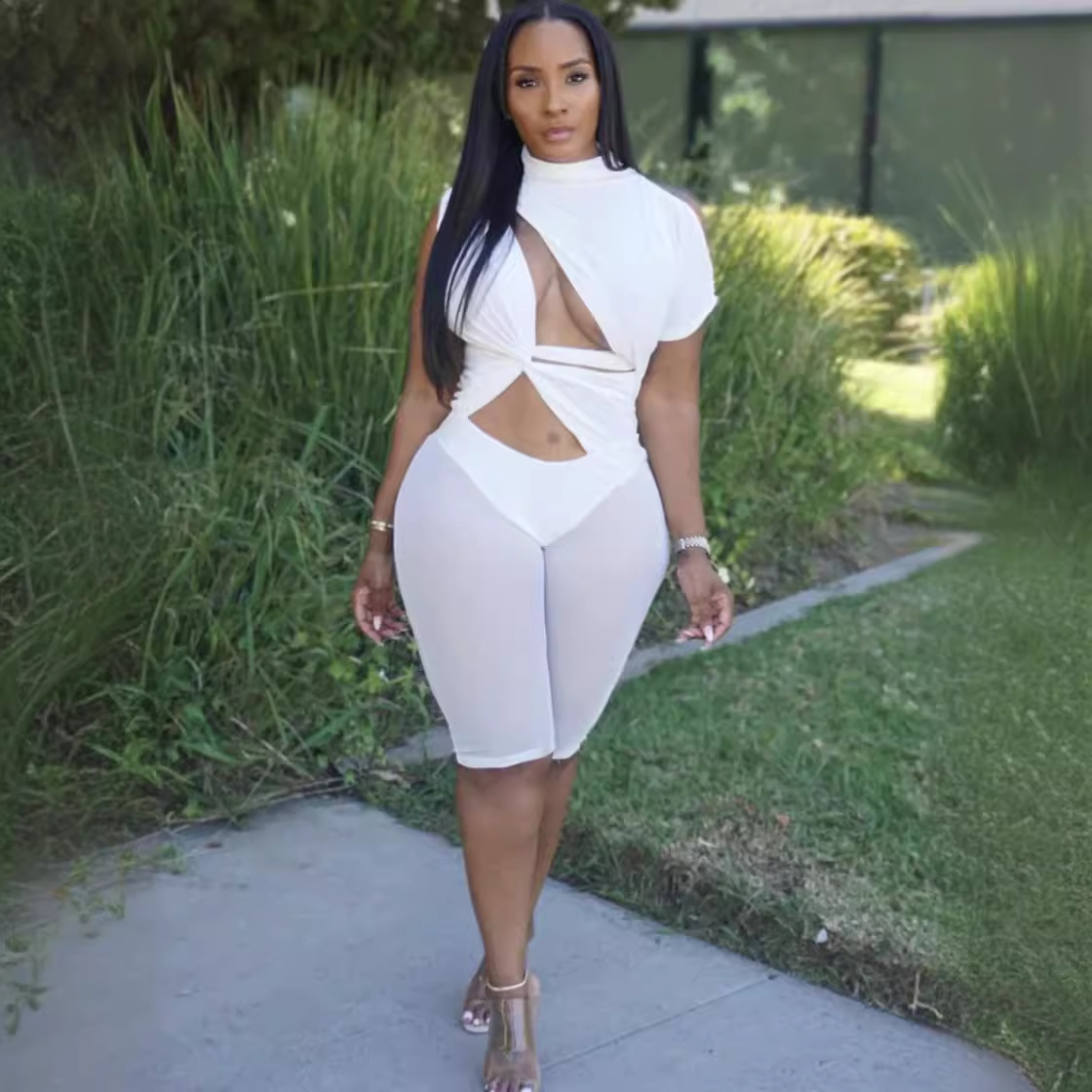 Cross-border European and American women's clothing Amazon spring and summer new high round neck sleeveless hollow mesh stitching jumpsuit wholesale