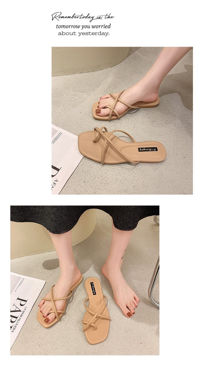 Hausschuhe im Feenstil, neue Oberbekleidung für Damen im Sommer 2024, koreanische Version, schlichter und schmaler Riemen mit quadratischer Zehenpartie und flachem Boden_voghion.com