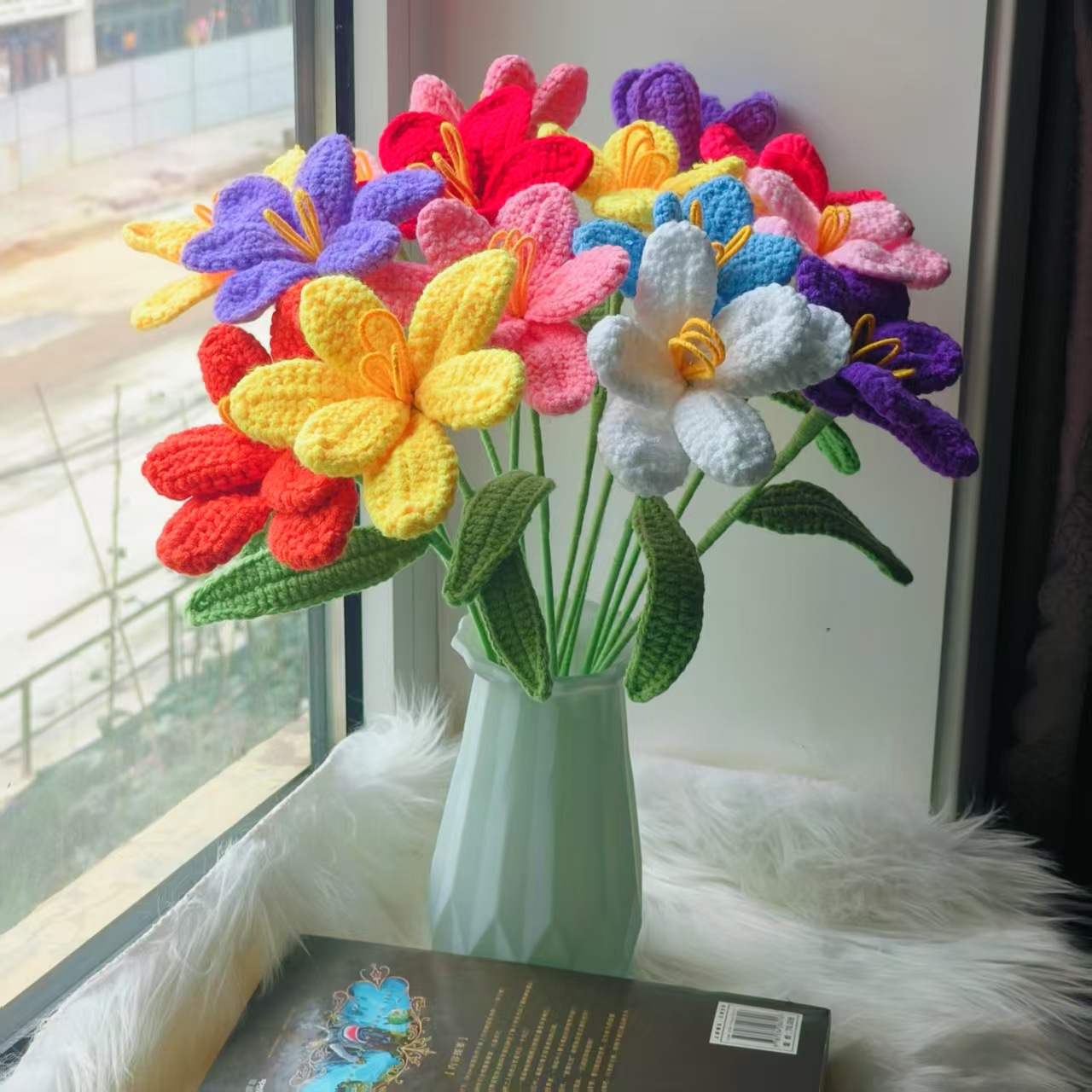 Finished Cross-Border Open Tulip Wool Bouquet Wholesale Artificial Flower Hand-Knitted Open Tulip Wool Flower