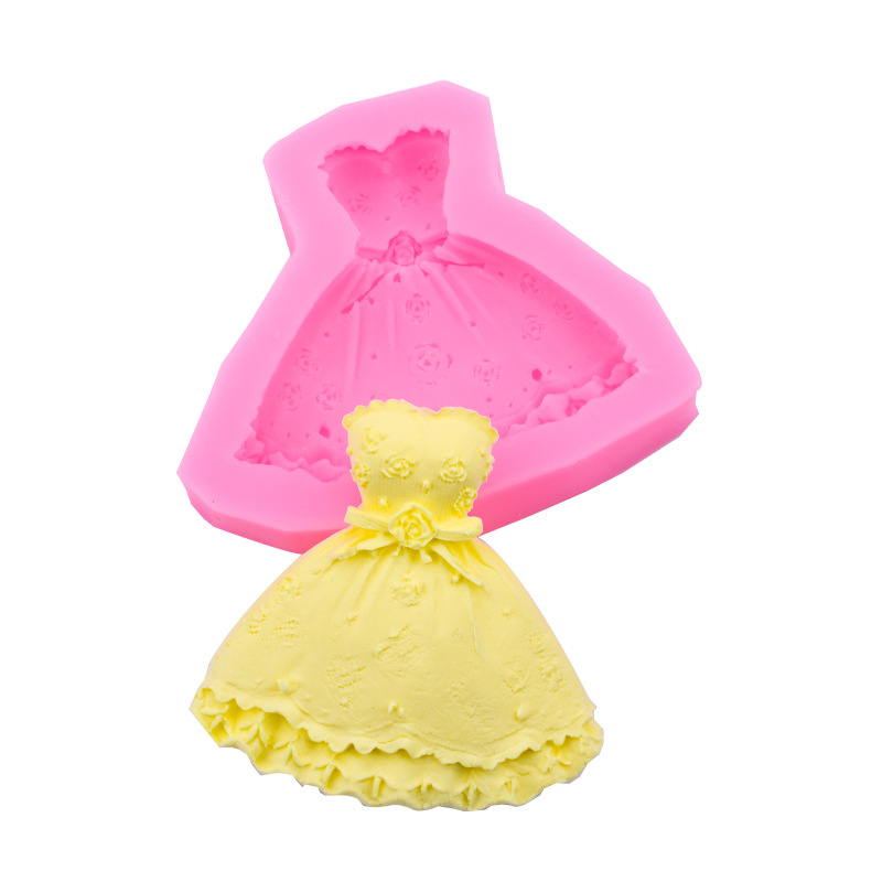 DIY New Wedding tube top dress evening dress Princess dress chocolate silicone mold evening dress baking soft pottery mold