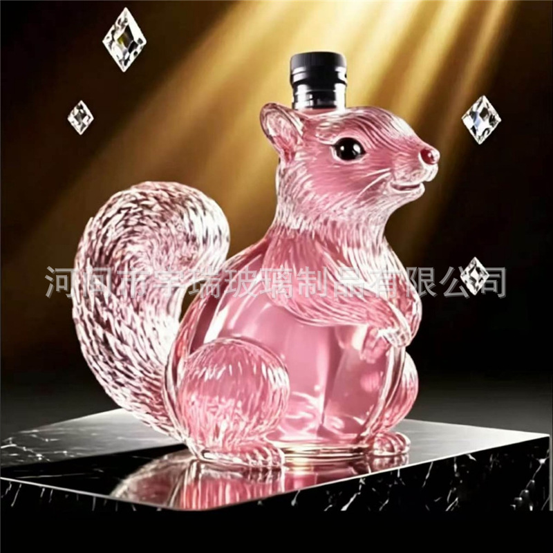 Squirrel-Shaped Wine Bottle, Whiskey Bottle, High Borosilicate Glass Wine Bottle, Creative Decorative Wine Bottle