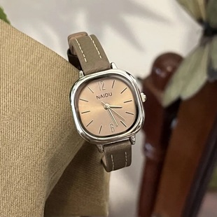 ������ֱ�Ů���С���P���º��sinsС���OӋ�͹Ÿ߼���Ů���