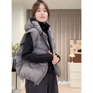2024 Autumn and Winter New Korean Style French Style Ins Fashionable Coat Loose Warm Short Hooded Vest for Women
