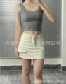 Gray/u collar threaded vest