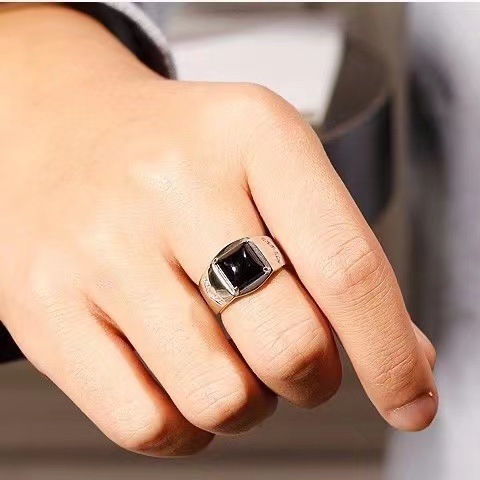 New Black Agate Ring for Men - Bold and Fashionable Fake Gemstone Silver Ring with Adjustable Fit, Long-lasting, Simple Men's Ring