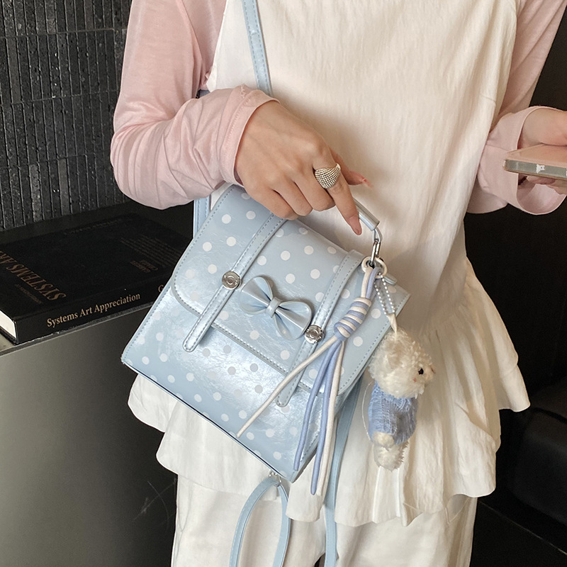 2026 nueva sensación cotidiana de nicho de moda transfronteriza personalidad bolso de hombro portátil plegable bolso de hombro para mujeres