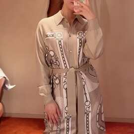 艾玛事法式开衫连衣裙女重磅真丝定位印花拼接羊毛针织长袖翻领