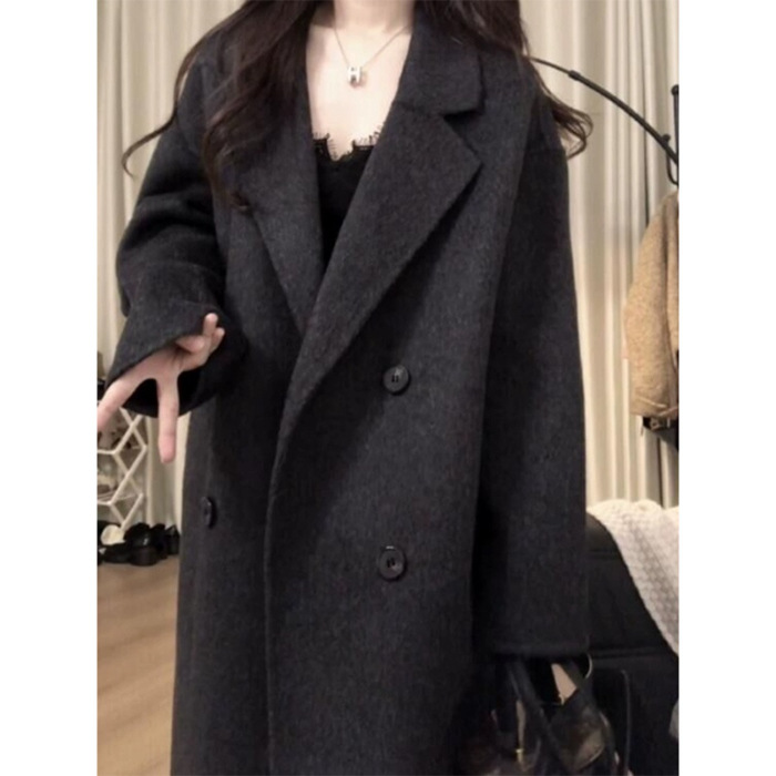 Black [regular style]
