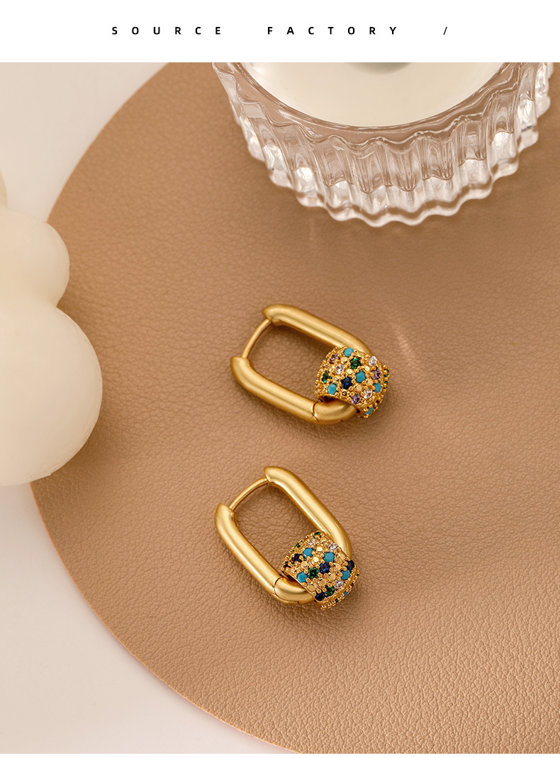 Copper Material Geometric Pattern Women'S Gender Plating Design Retro Style Retro Geometric Copper Plating Zircon Earrings 1 Pair