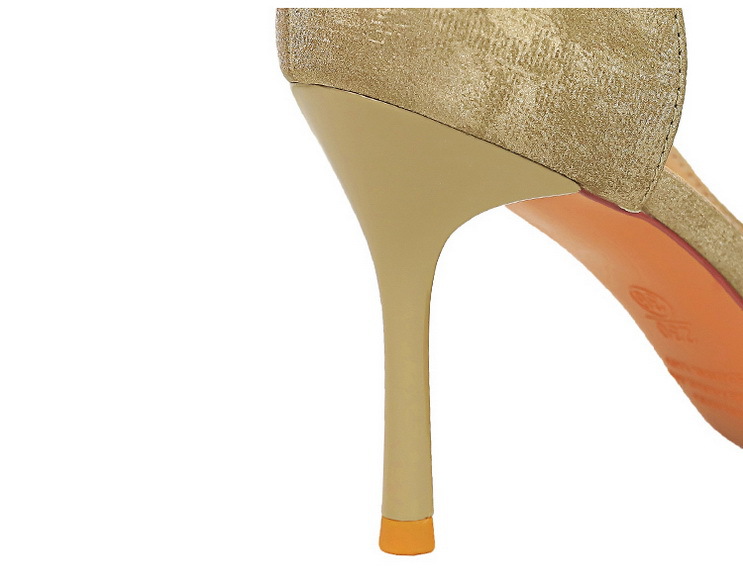 High heels, stiletto heels, shallow-cut, pointy side, floral shingles_voghion.com