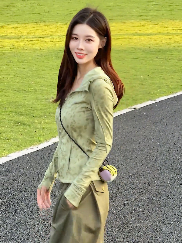 巨好春秋套装显瘦减龄运动休闲连帽防晒衫时尚两件套女薄款|undefined