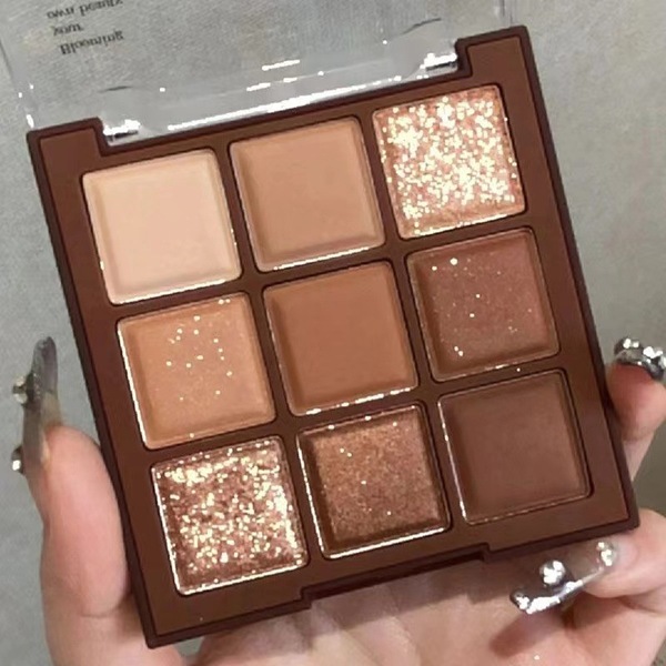 Acrylic matte eyeshadow palette