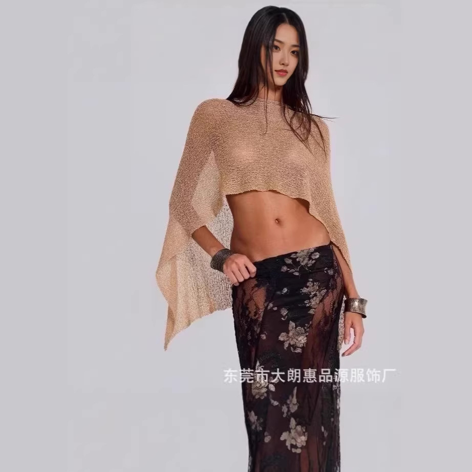2025女秋季爆款披肩欧美辣妹一片式上衣斜肩针织衫海边出片斗篷