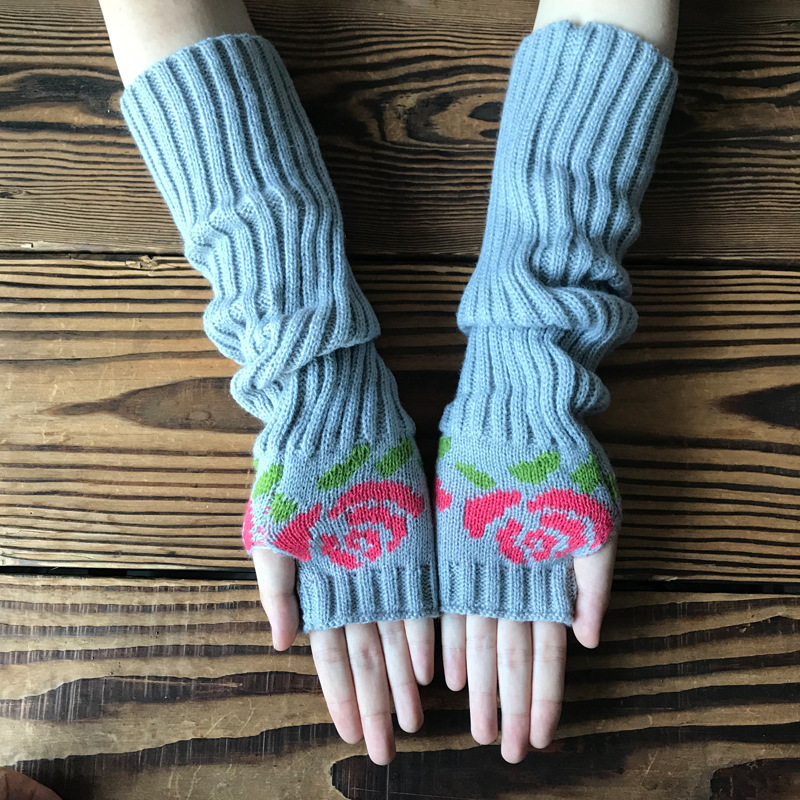 Women's Fashion Flower Knitted Fabric Gloves 1 Pair display picture 4