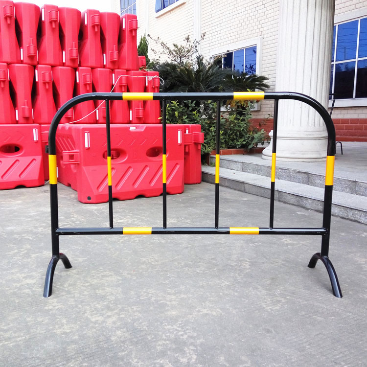 供应铁马 护栏铁马 施工护栏 黄黑铁马 厂家 质优价廉