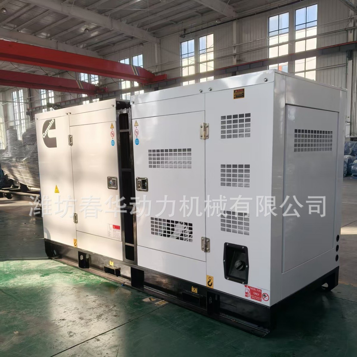 修桥修路用100KW康明斯静音柴油发电机组 康明斯6BTA5.9-G2发动机