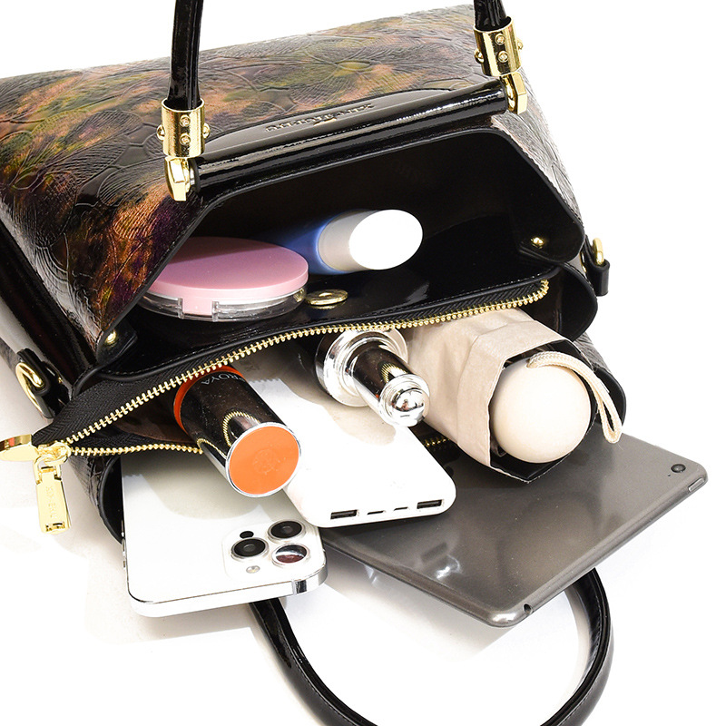 Bolso de hombro de mujer Europa y América retro bolso de tendencia nicho diseño universal temperamento de alta sensación bolso de mochila