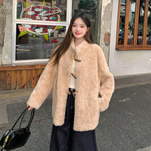 牛角扣全羊毛美利奴皮草外套女中长款羊羔毛皮毛一体羊剪绒大衣冬