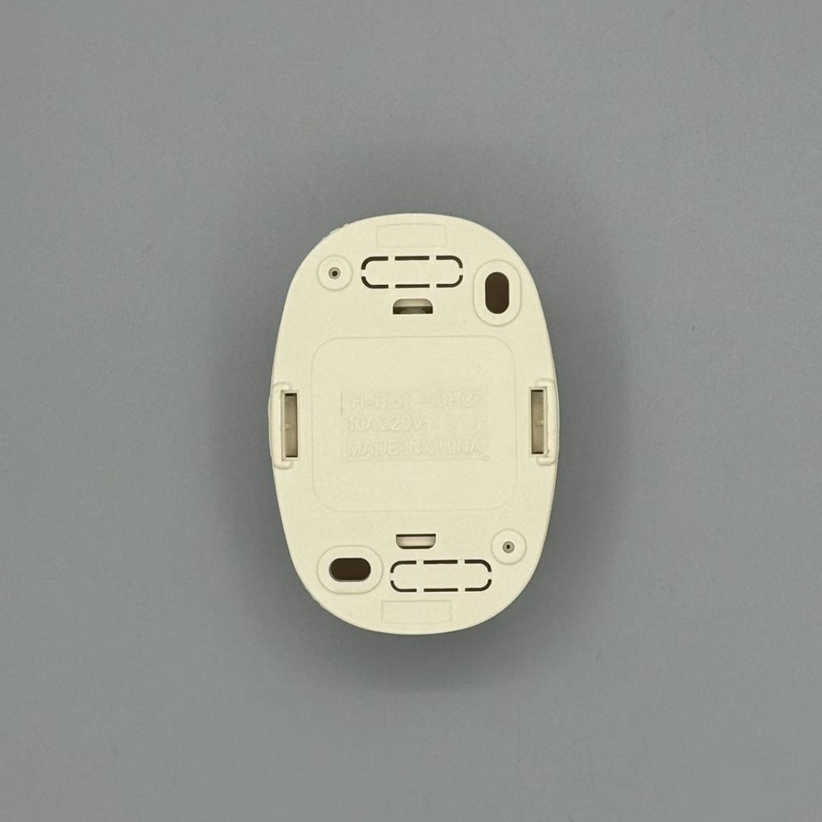 Interruptor de Botón de Sobreponer 10A con Protección IP20 para Uso Doméstico image 5