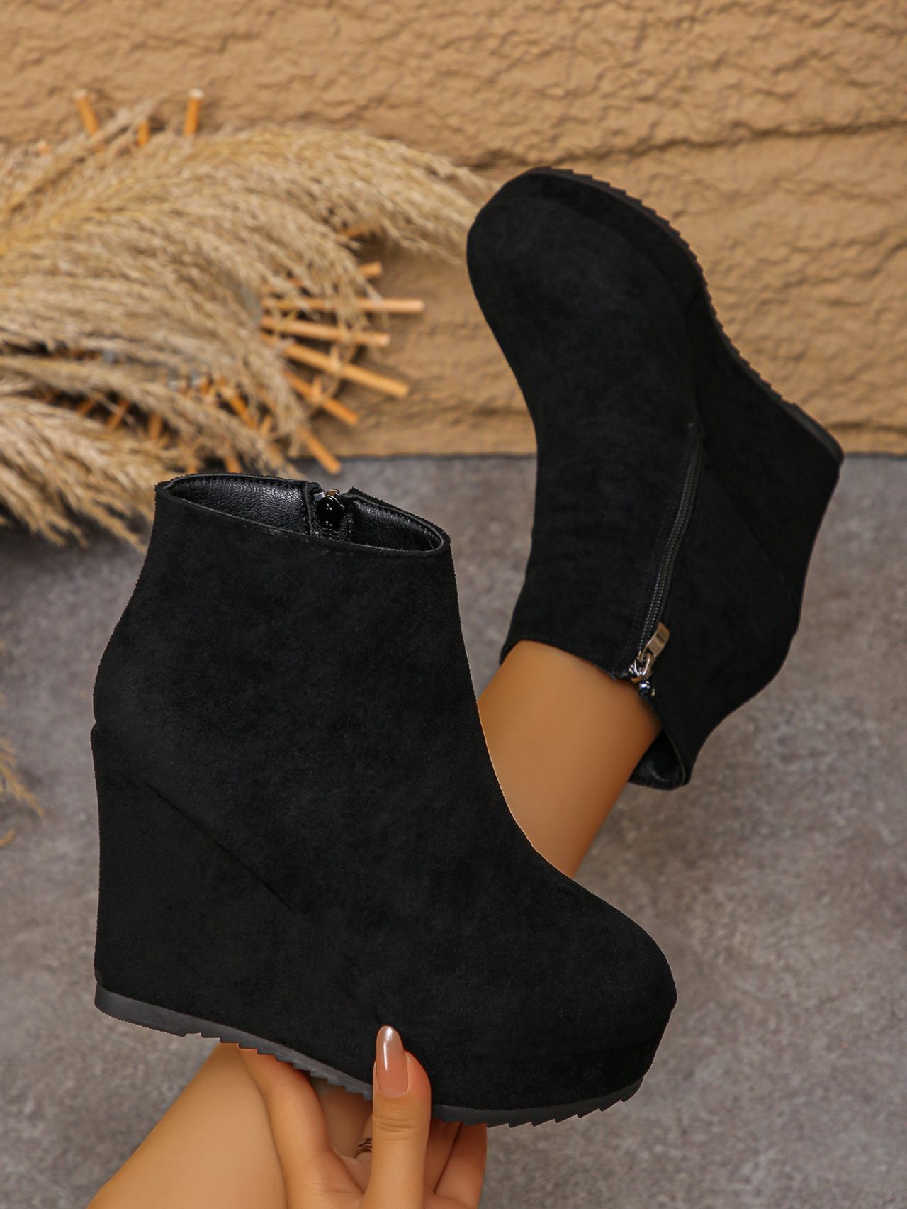 Women's Suede Wedge Ankle Boots Platform Cowboy Style Winter_voghion.com