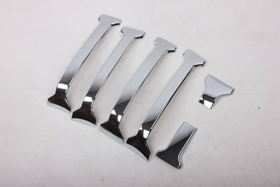 Other Automotive Exterior Supplies: Door Handle, Door Bowl, Fuel - 14-types-of-center-grille-trim-strips